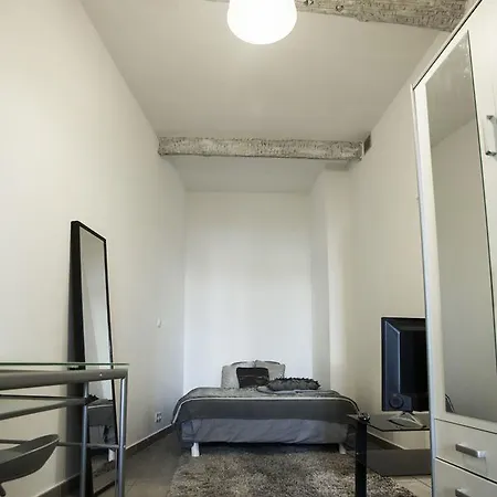 Διαμέρισμα Ecusson Centr